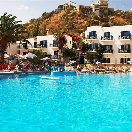 Jasmine Village Hotel Platanés