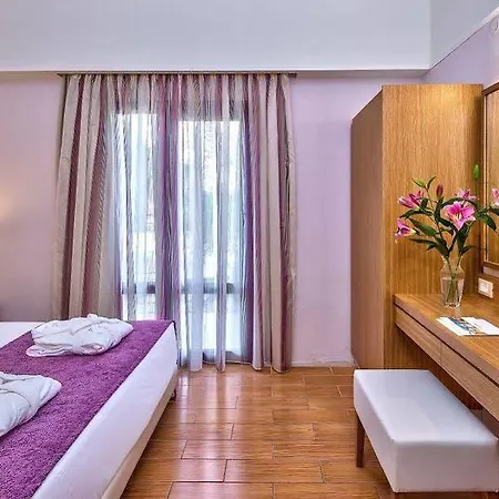 Hotel Jasmine Village 3*